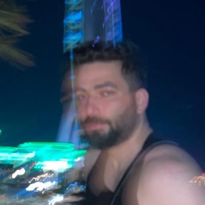 nimaa17_'s profile picture. INTJ/Longlife Learner/Product Manager.
him/his/he.