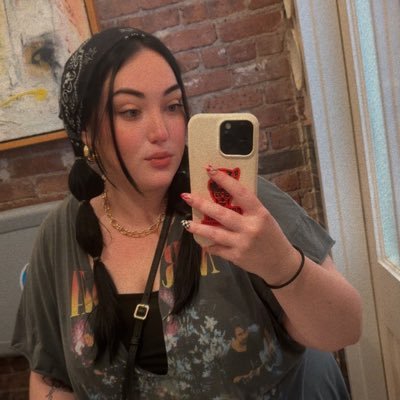 Danny DeVito stan account | auburn, eagles, & the braves | makeup artist @ conjure bham