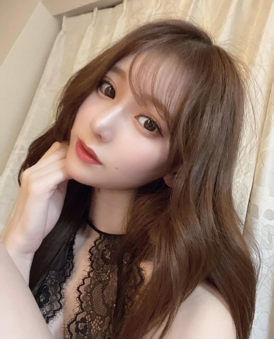 Ugimul255083's profile picture. 一人で過ごす時間が増えるにつれ、特別な人と一緒にいたいと思うようになりました。今も独身ですが、心から出会いを待ち望んでいます。私と一緒に愛の物語を紡いでくれる人を待っています。