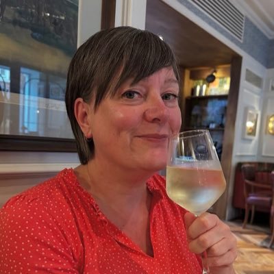 mrsspacey's profile picture. TV lover, atheist and NASA stalker