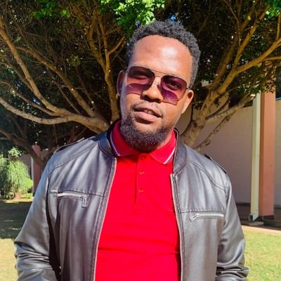 Creative Director
Personal Development Speaker
BA (Hons) Broadcasting & Journalism. #ReadReasonReign