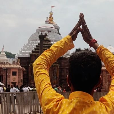 I leave everyday thinking that,This is my last day.....
I am a Hindu and I am proud that I am a Hindu.š„
Om Namah Shivay