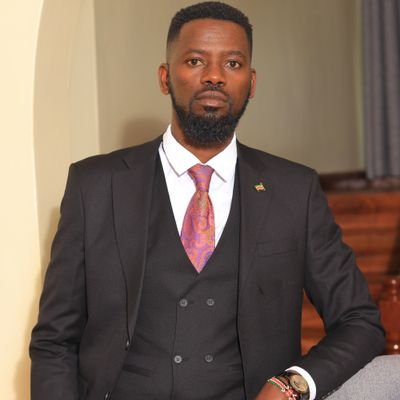Examination officer and connoisseur of all good things like whisky, woman and money