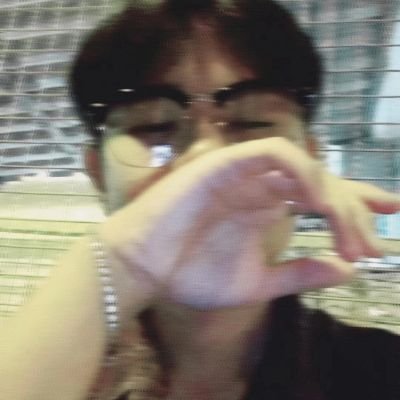 sea_3544's profile picture. ENTP-🎤🎧🎼🎬