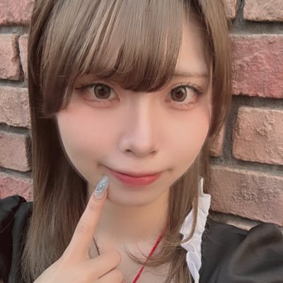 西新宿シナリオ(@SCENARIO_bar)にいます𓆩❤︎𓆪 甘やかされて生きていきたいです⸝⸝ʚ̴̶̷̆_ʚ̴̶̷̆⸝⸝ 自認赤ちゃん、哺乳瓶の中身はアルコール😼🥂 基本木土固定で出勤してます🎶 その他の曜日は事前連絡ください🙂↕️🫶🏻