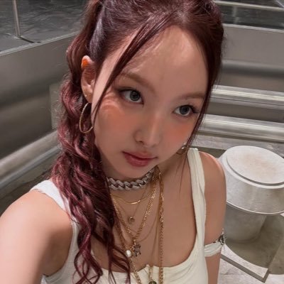 prettylaIisa's profile picture. 