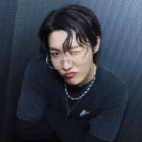 diana (@taehshadow) 's Twitter Profile
