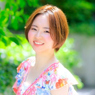 Si03310331's profile picture. ＼✨欲望全開で生きる私になる💓パートナシップも起業も全部叶える人生へ✨／💎セッション累計1,215人💎彼を唯一無二の“パートナー”にする方法を発信💎自分軸・本当に在りたい姿を見つけます💎講座主宰／元経理＆秘書💎5ヶ月300万円稼ぐ・月商7桁達成・年商8桁へ