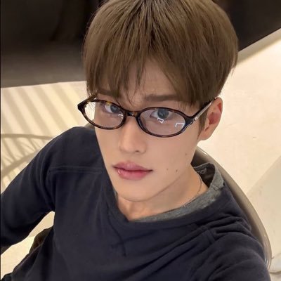 ૮ 。 •᎔• う •ᱸ (#RII7E 😼) #SEORINA ♥️ #박지훈 #려운𓈒 the reason of life / #dice ✿ #chawoomin #parkjihoon 👩🏻❤️👨🏻• #sungchanseok 👐🏻 ✩☘️ づ