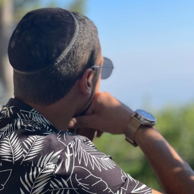 תכנון וביצוע פרויקטים של בנייה
🏗️ תכנון וביצוע פרויקטים של בנייה
📐 מרעיון לביצוע | מגורים, מסחר
🌆 ניסיון, דיוק, מחויבות בבנייה
