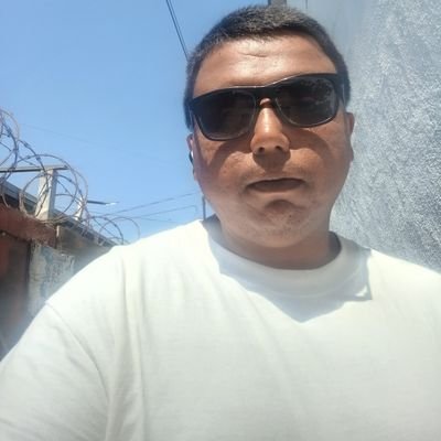 FintokC420's profile picture. 