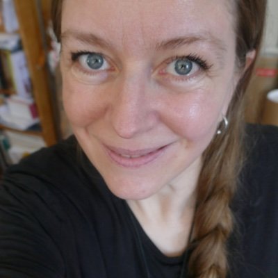 Artist and writer...
Identifiserar meg som gamal bulldoser med startproblem og dårlege bremser.
https://t.co/5dJ0KwRSMa
#ActuallyAutistic #indiviDUALIST