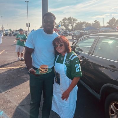 Realtor serving NJ & NY. New York Jets & FC Bayern aficionado. Purveyor of culinary focused tailgates. I’ve been known to cook a good meal.