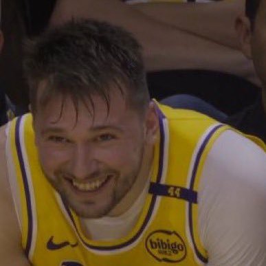 - @flamengo @lfc @realmadrid @lakers @chiefs - 𝐘𝐨𝐮’𝐥𝐥 𝐧𝐞𝐯𝐞𝐫 𝐰𝐚𝐥𝐤 𝐚𝐥𝐨𝐧𝐞 @tainavcrf 🤍