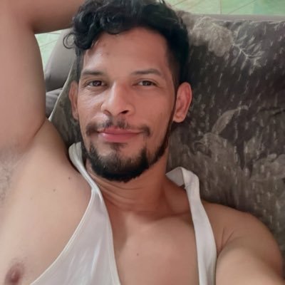 junyferrey673's profile picture. O vida da muda, quando você muda ✨💆🏻‍♂️🙇🏻
