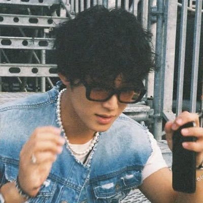 sayq_in's profile picture. 05’      carat ˚ ༘♡ ⋆ #민규 #seventeen🍓