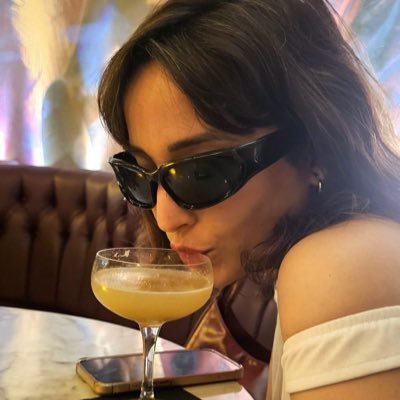 Jornalista maranhense fazendo mestrado fora. Gosto de política. (Ela/dela). Brazilian reporter and Political Communication MSc student. (She/her) 🇧🇷