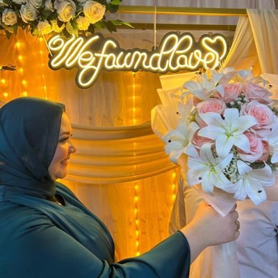MOSTAFA 💍💖
اللهم ارحم روان الحسيني 💔
ستظلي ف قلب حفيدتك الصغيرة ياجدتي العزيزة 💔😢
يؤتيكم خيرا مما اخذ مِنكُمْ 💙🤲🏻
👩🏻⚖️⚖