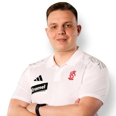 zegota_97's profile picture. Team Manager ŁKS Łódź   I   W sercu noszę przeplatankę ⚪️🔴⚪️