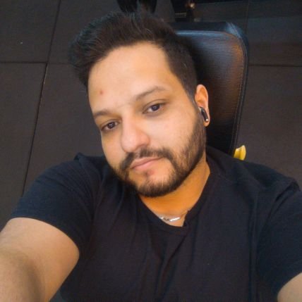 💉 Futuro enfermeiro, especialista em café
🏋️♂️ Academia? indo
♑ Teimosia nível capricorniano
✈️ Viajando na maionese (e pelo mundo, quando dá!)