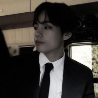 lily⁷ (@taehyungs_bbg2) 's Twitter Profile