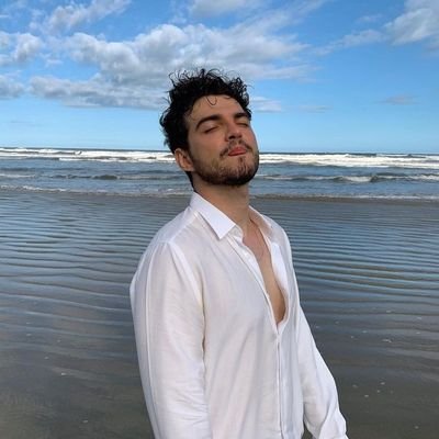 Written by @jaoromania and directed by @pedrotofani
dᥱ᥉ᥴ᥆brιᥒd᥆ ᥲᥒdᥲr ᥉᥆zιᥒh᥆ ρ᥆r ᥲί...💨