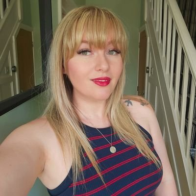 Em 🏳️‍🌈 Profile