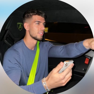 tennysonwillia's profile picture. 𝑻𝒓𝒂𝒗𝒆𝒍 | 𝑻𝒓𝒂𝒅𝒊𝒏g 𝙷𝚊𝚙𝚙𝚒𝚗𝚎𝚜𝚜 𝚒𝚜 𝚗𝚘𝚝 𝚜𝚘𝚖𝚎𝚝𝚑𝚒𝚗𝚐 𝚛𝚎𝚊𝚍𝚢 𝚖𝚊𝚍𝚎. 𝙸𝚝 𝚌𝚘𝚖𝚎𝚜 𝚏𝚛𝚘𝚖 𝚢𝚘𝚞𝚛 𝚘𝚠𝚗 𝚊𝚌𝚝𝚒𝚘𝚗𝚜.