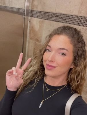 Margarita_Nu88's profile picture. Una dominicana americana, madre soltera, porque el don de la vida nos ha sido dado por Dios para vivir como uno solo.