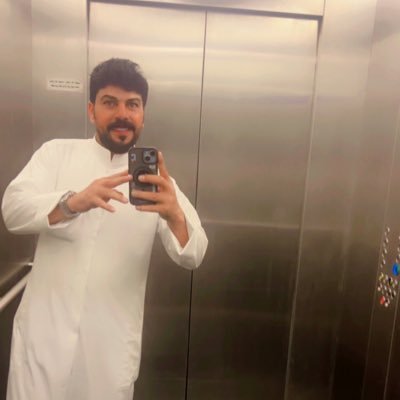 rkn1238082's profile picture. لو غاب نور القمر في عتمه اليل ينشاف نور القمر في وجه امي❤️