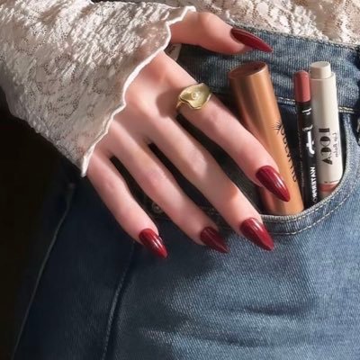 iilvw_'s profile picture. 