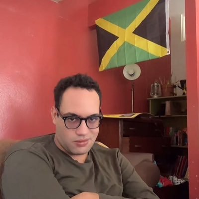 sexycluck's profile picture. just being delusional