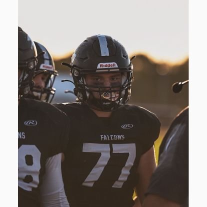 John glenn 2026| C/OG/DE| |6ft 220 pounds| |5.27 40| |3.16 gpa| |ncaa id 2404259393| bench-295 squat-445 clean-230