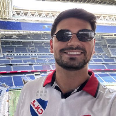 Hincha y socio del Club Nacional de Football🇳🇱 Hincha del Liverpool F.C 🔴
