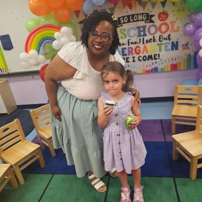 Hi, I'm a PreK Teacher in a Low Income Neighborhood. I have a 3 Year old🧚🏽♀ thats my world. All donations are appreciated🥰