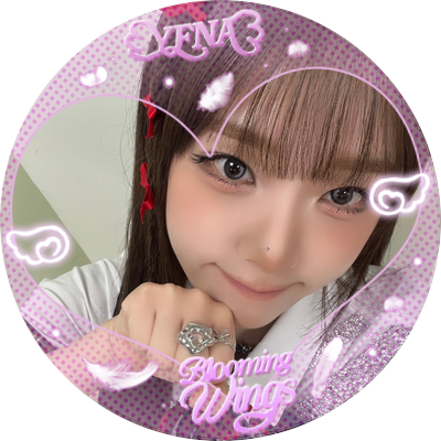 soft bean rice cake baby strawberry milk princess 🍓 내 우주대스타 #최예나 사랑하고 보호하기 위해 💗 | fan account