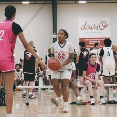 C/O 2027 | SG/PG🏀 | GPA:4.3 || Travel Team: Carolina Reign Elite @reignrecruiting IG/ @cre_basketball | EMAIL : mackenzieburson27@gmail.com