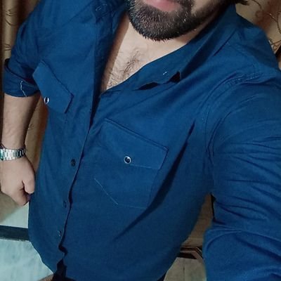 Handsome decent man from Lhr experienced into meet with mature couples. Love to Licking