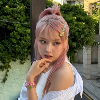 grayflowtea's profile picture. multistan😜