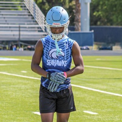 Football/basketball 5’7 DB/RB #23 145ILB Class of 28’ SC,Hilton Head Island