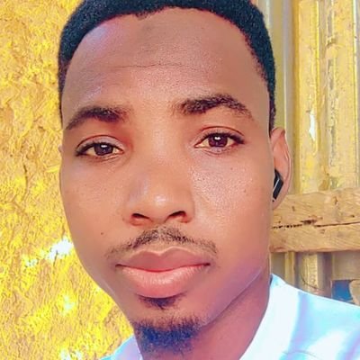 A teacher, yes a teacher!
A famer, really a farmer ✋️
A Business ma, verily a Business man.
yung politian🤔, exactly to rise a good generation 👏