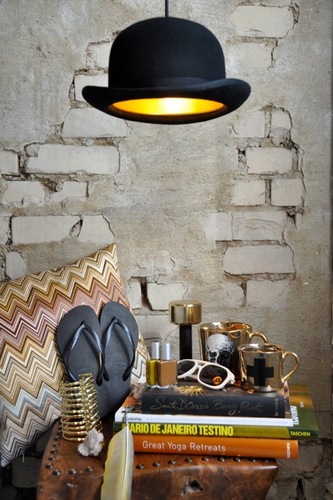 Cutting edge concept store, fashion, interior, vintage, books, accessories and more. 
Visit us at House of Oslo or online at http://t.co/fKWRIRiZOD