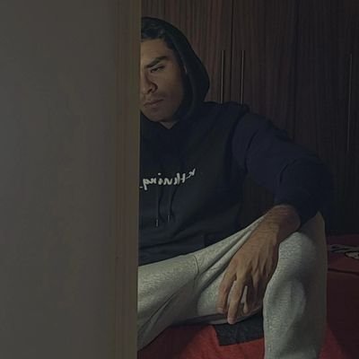 aidon___nou's profile picture. nothing here.