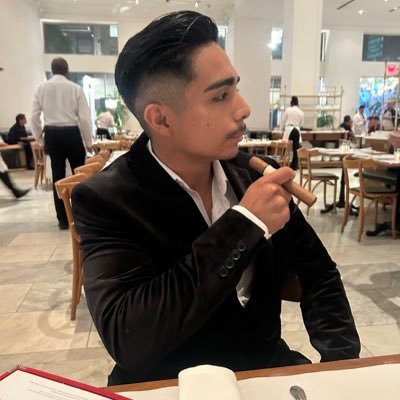 Garciainvests's profile picture. 21, Aspiring property owner and businessman, Furniture Reseller, Stock trader and political enthusiast. Christ is king ✝️