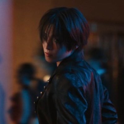 xcrimsongrave's profile picture. 𝕮𝖗𝖎𝖒𝖘𝖔𝖓/ 𝕽𝖔𝖜𝖆𝖓 | 30 | 𝘤𝘰𝘴𝘮𝘦𝘵𝘰𝘭𝘰𝘨𝘪𝘴𝘵 | 𝘢𝘳𝘵𝘪𝘴𝘵 | 𝘘𝘶𝘦𝘦𝘳 𝘢𝘧 | they/them | 𝘱𝘢𝘨𝘢𝘯