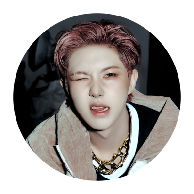 𓆤 ── 𓆤 Vocalist with a beautiful melodious voice that's gentle and pleasing to the ear. Huang Renjun from NCT DREAM.