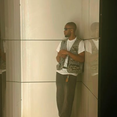 collynslyzz's profile picture. Project Manager 💼 Tech Lover👩‍💻|| Forex Trader 📊 || Videographer 📸.      Ambassador @payasapng