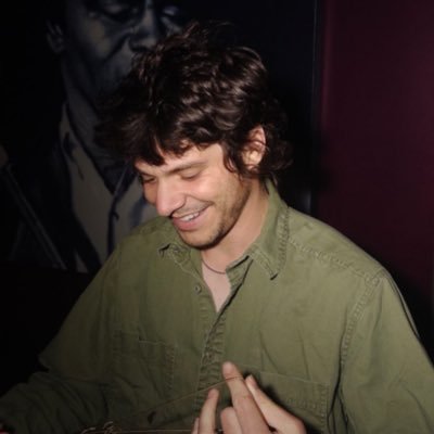 d0wninhollywood's profile picture. sun tan truther | wallows sf | chronic fan girl