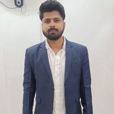 DiwediSam's profile picture. 