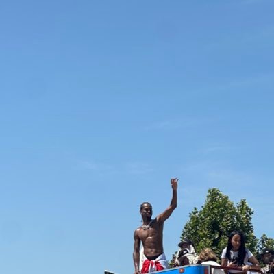 LandnSctt's profile picture. I fw a lot of stuff tbh